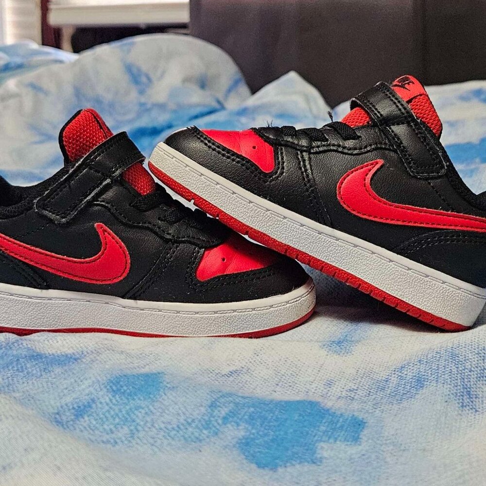 Nike Court Borough Low 2 TD “Bred” (Black/Red) Toddler Size 7C GREAT CONDITION!